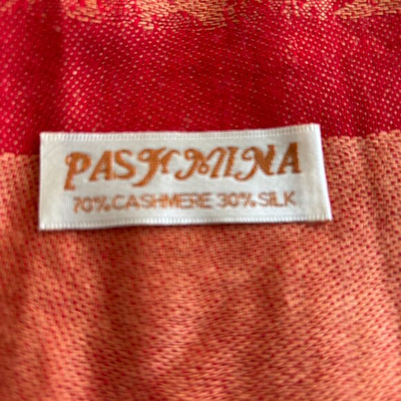 Stunning Orange Pashmina - Picture 3 of 4
